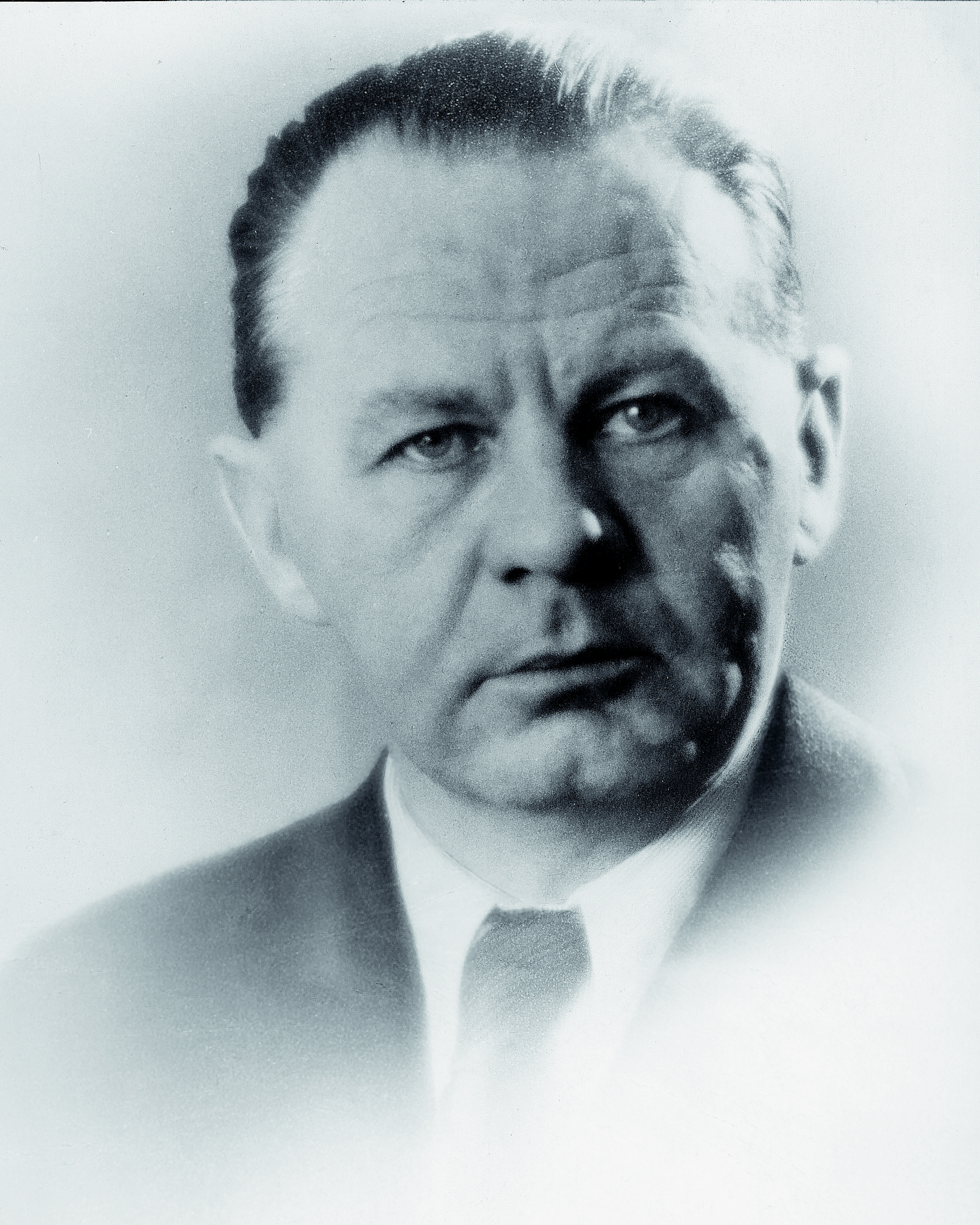Alfred Hoerbiger Alfred Hoerbiger